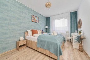 Family Apartment Kamienna with Balcony 1,5 km to Wroclavia by Noclegi Renters